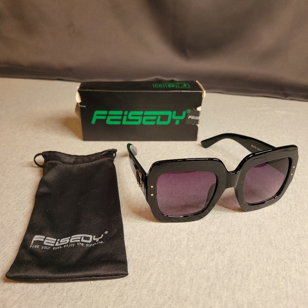 Feisdy Oversized Black Square Sunglasses
